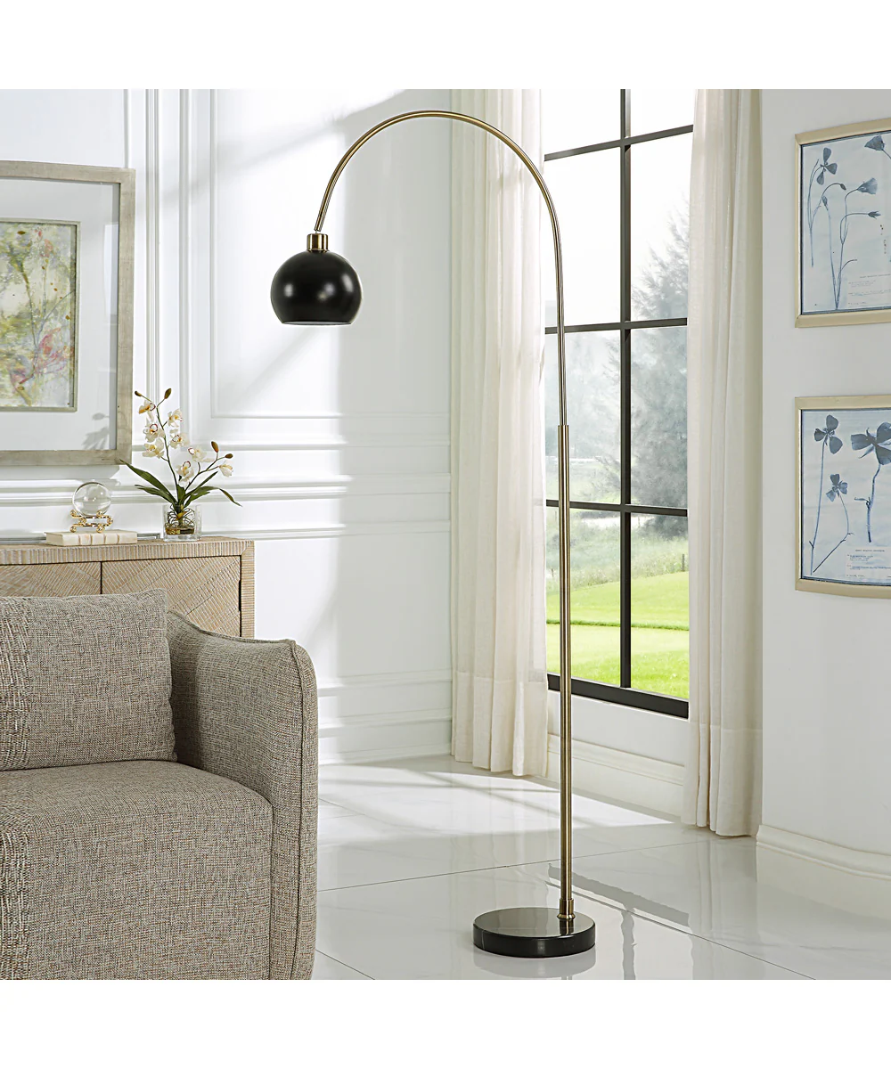 Arched Floor Lamp in Antique Brass and Matte Black Metal - Image 3